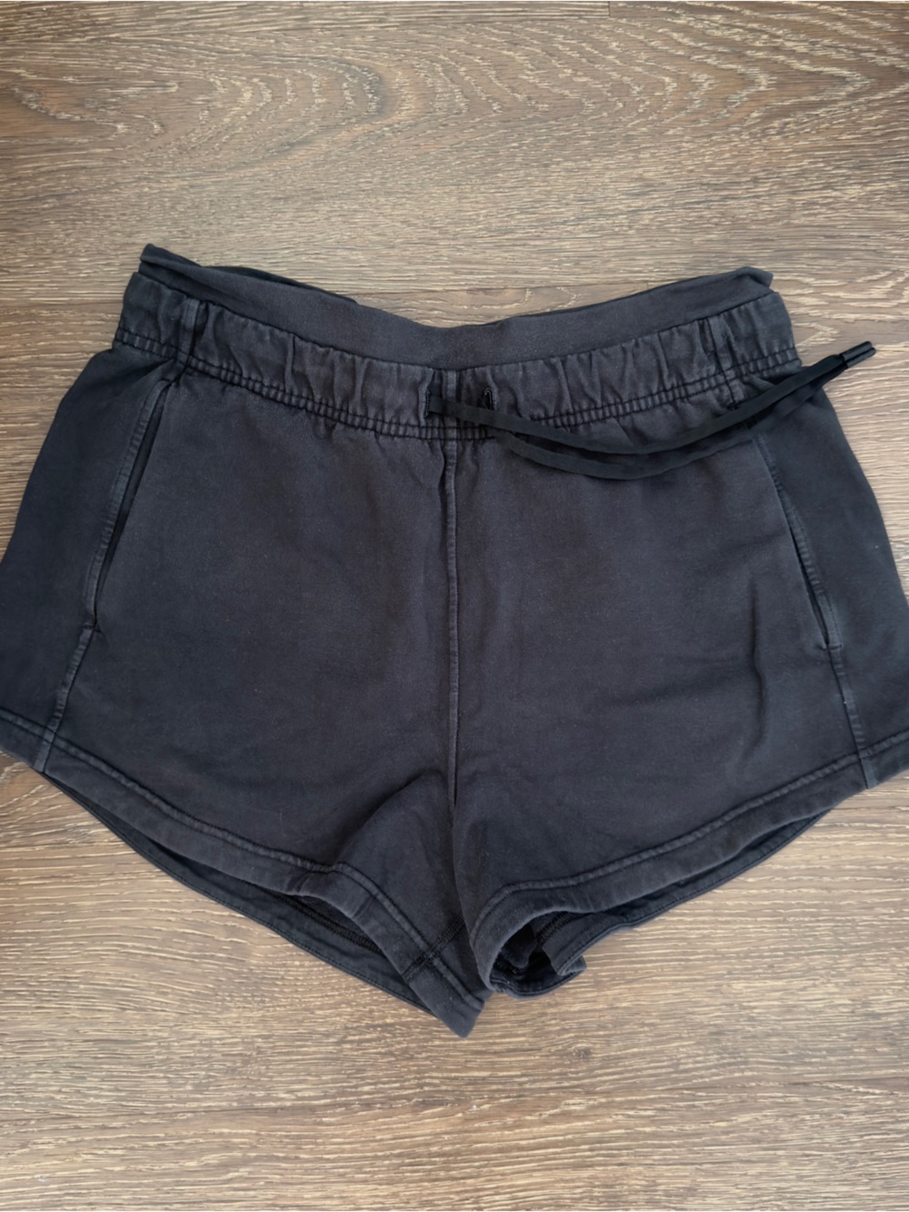 Lululemon women’s inner glow shorts Black Drawstring Sweat Shorts